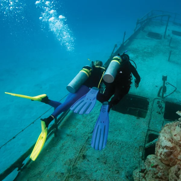 PADI Enriched Air Nitrox Specialty dive at a Shipwreck